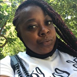 Meet your Posher, Destiny